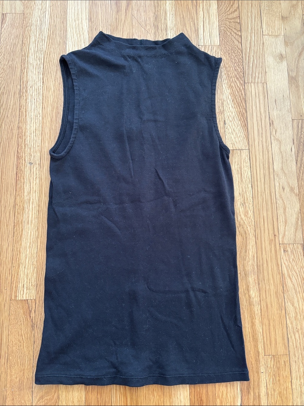 Everlane The Supima Micro Rib Fennel Neck Black Tank Top, size XS